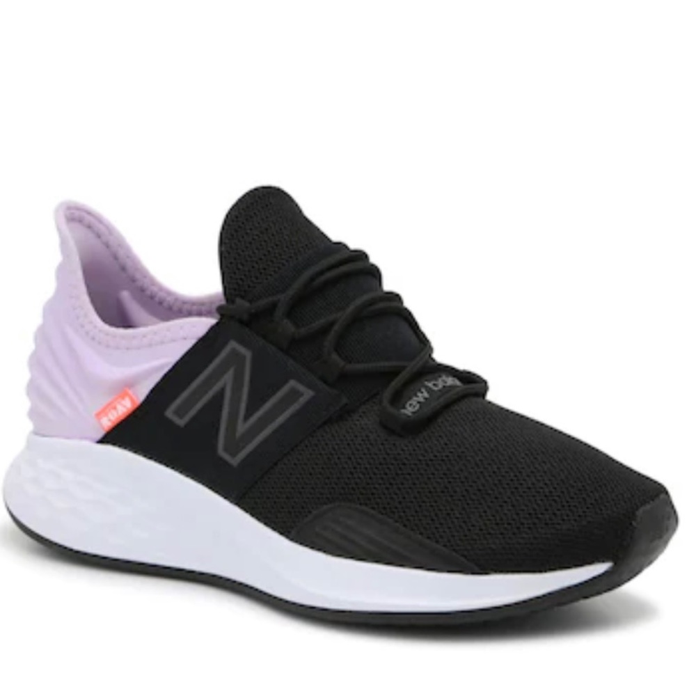 NEW BALANCE FRESH FOAM ROAV RUNNING SHOE - WOMEN'S size 6.5